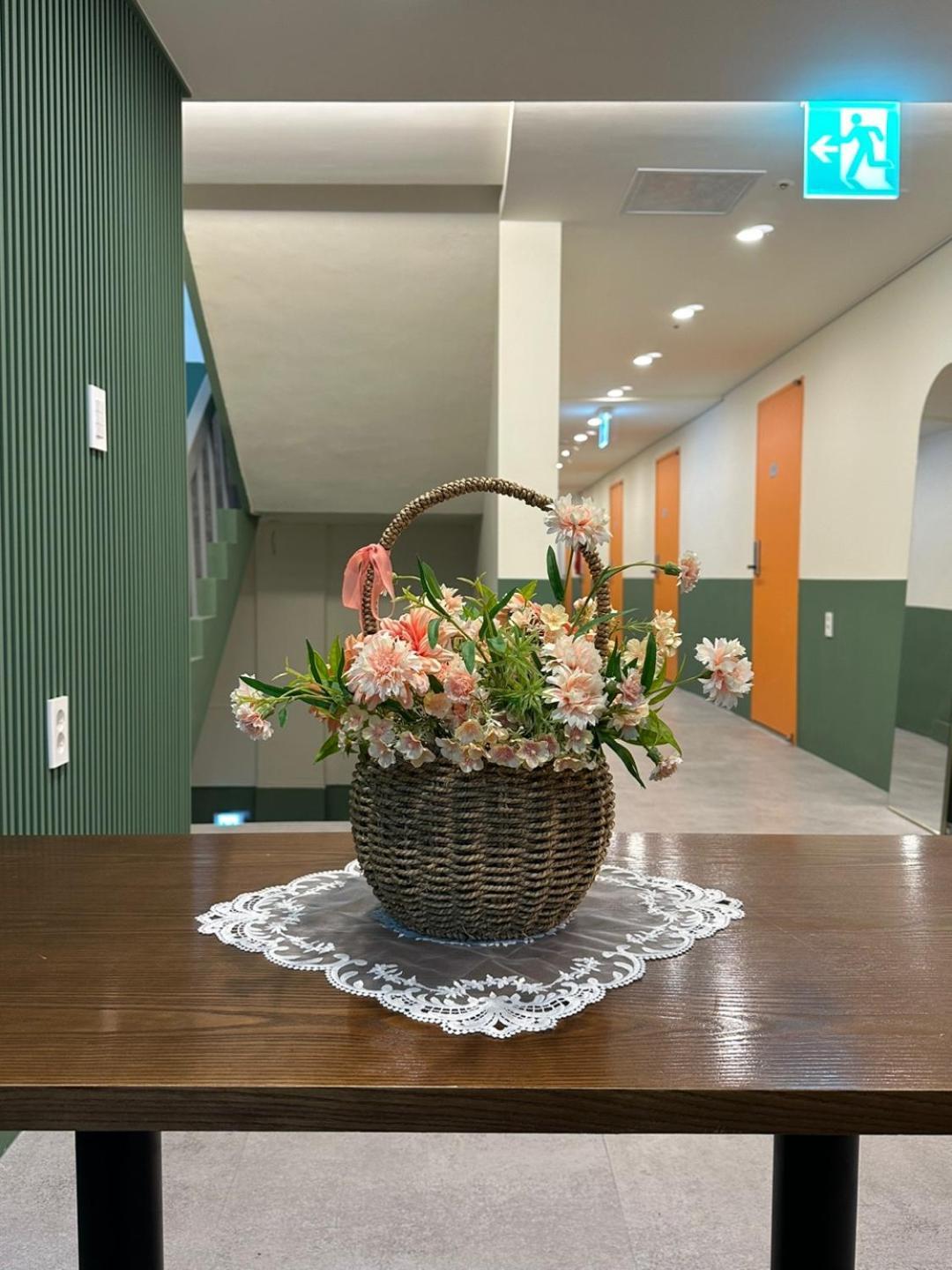 R Guesthouse Jongmyo Seoul Ngoại thất bức ảnh